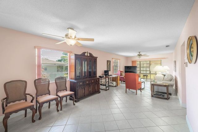 5 of 24 - 33 Lake Vista Trail #202, Port St. Lucie, FL