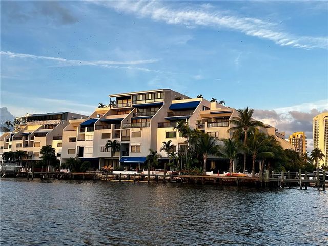 5 of 58 - 456 Poinciana Island Drive #1620, Sunny Isles Beach, FL