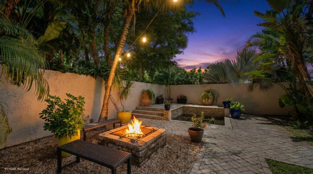 Photo of Listing #R11159109