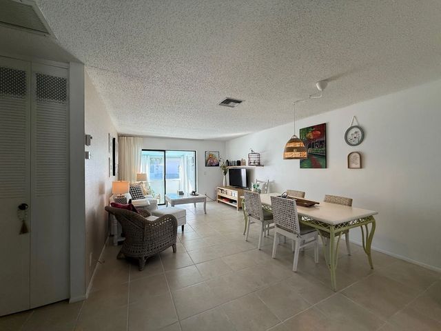 3 of 20 - 2688 Dudley Drive E #b, West Palm Beach, FL