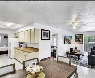 Photo of Listing #F10549047