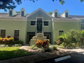 Photo of Listing #F10549327