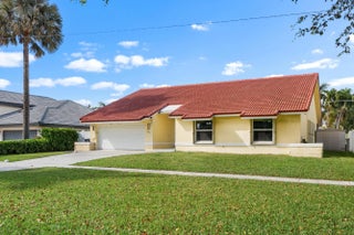 Photo of Listing #R11159181