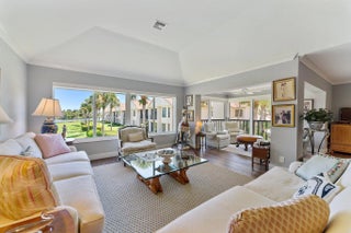 Photo of Listing #R11159202