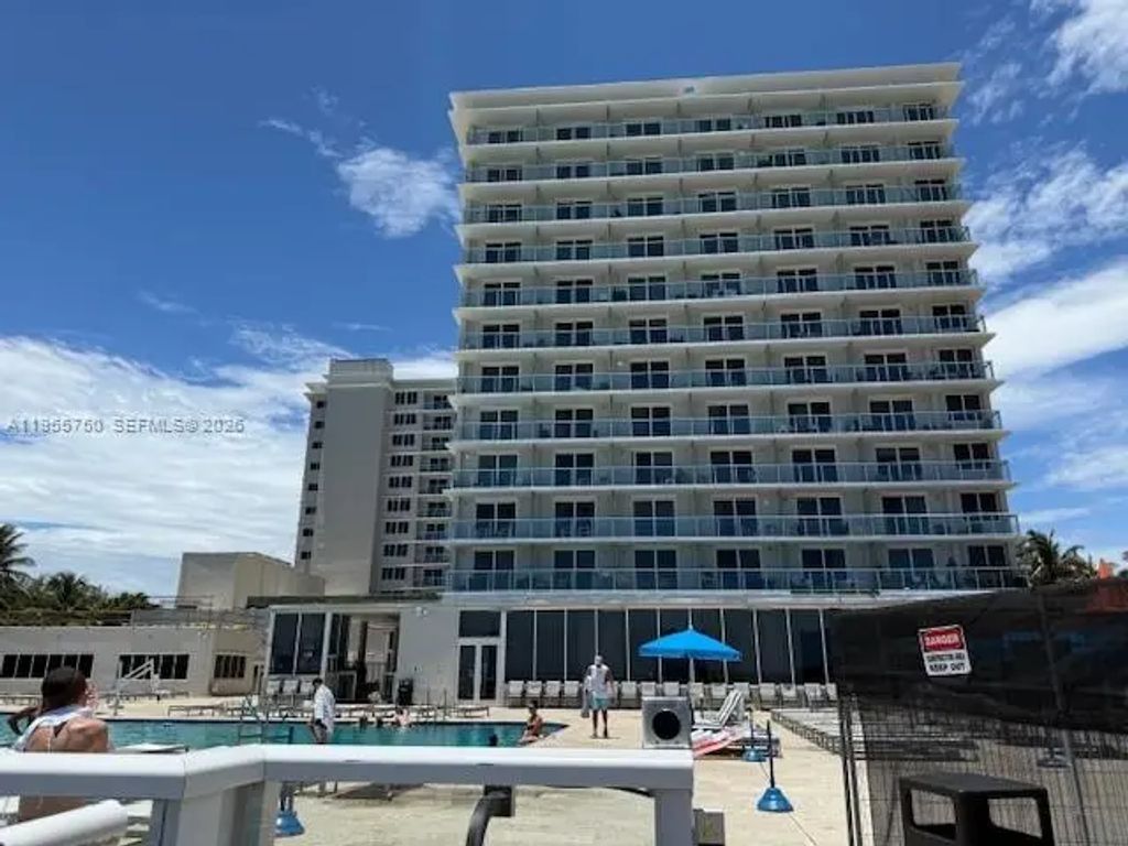 19201 Collins Avenue #534, Sunny Isles Beach