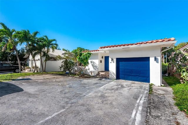 8950 Harding Avenue, Surfside