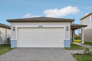 Photo of Listing #R11159226