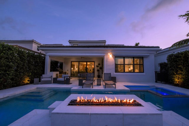 Photo of Listing #R11159237