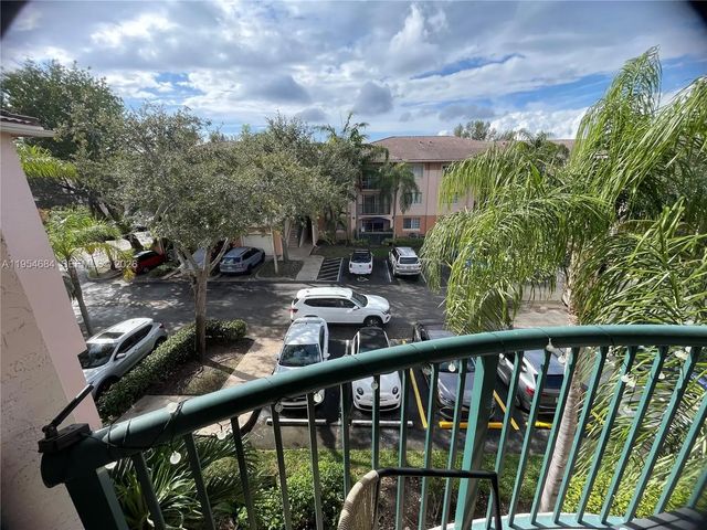 5 of 5 - 2039 Se 10th Avenue #517, Fort Lauderdale, FL