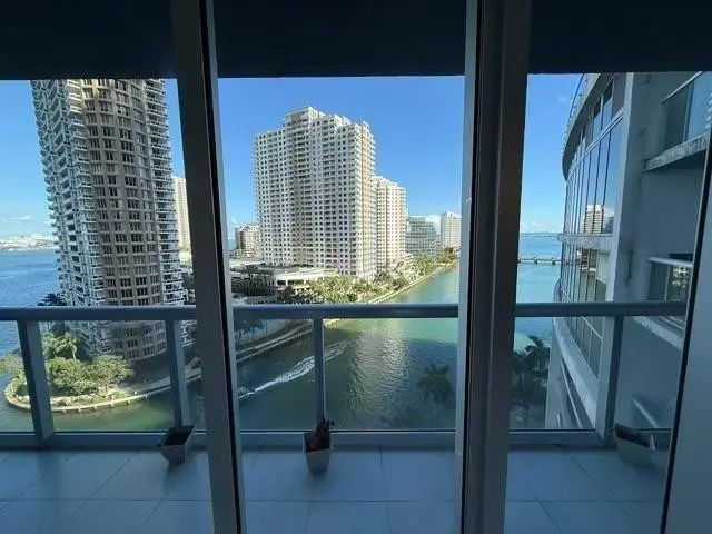 465 Brickell Avenue #1201, Miami