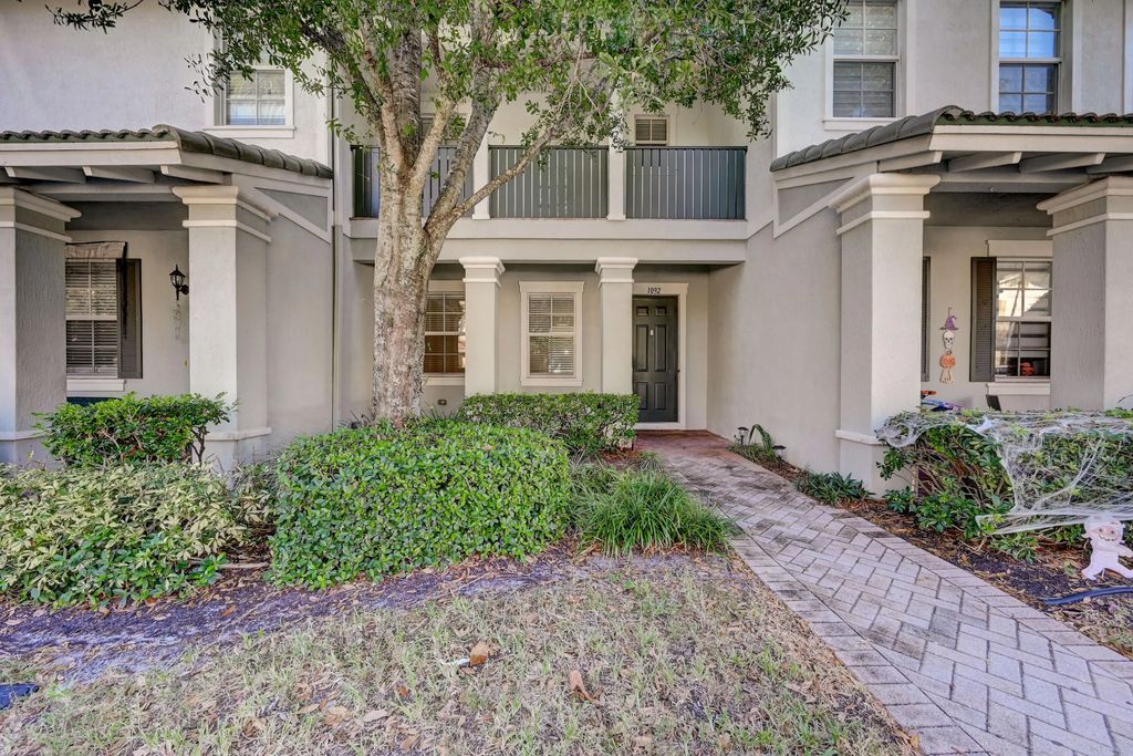 1092 Nw 18th Ave Avenue, Boca Raton