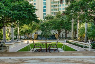 Photo of Listing #R11159282