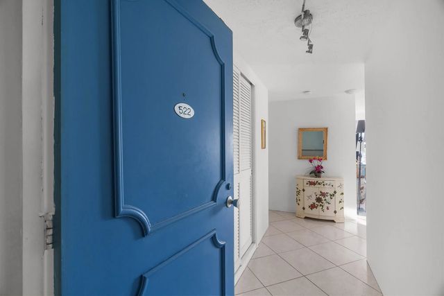 5 of 62 - 3333 Ne 34th Street #522, Fort Lauderdale, FL