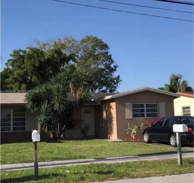 6532 Sw 18th Court, North Lauderdale