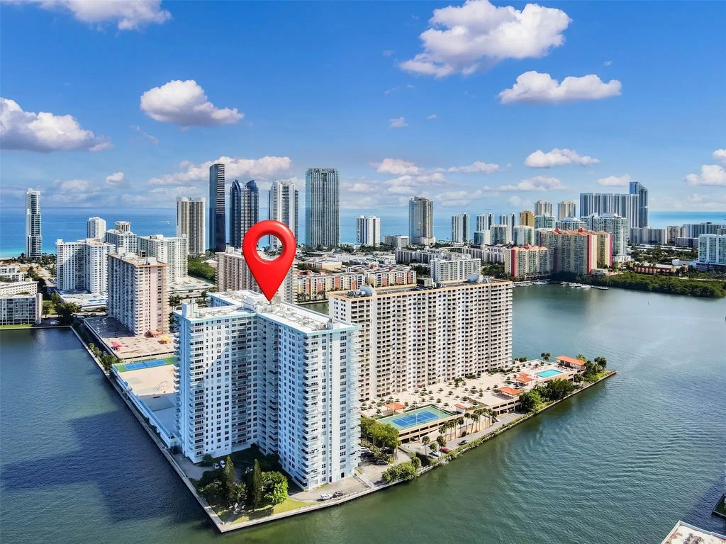 301 174th Street #2202, Sunny Isles Beach