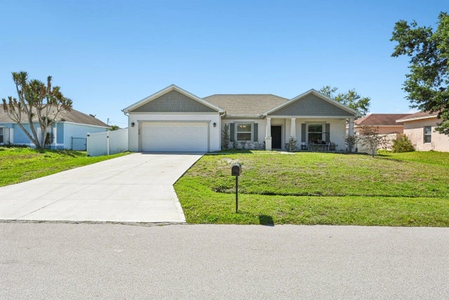 Photo of Listing #R11159353