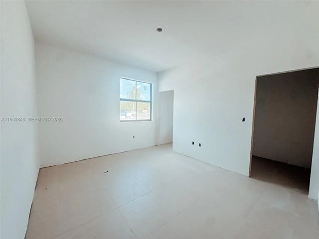 5 of 10 - 15910 Nw 20th Avenue, Miami Gardens, FL