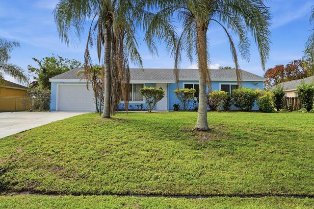 2 of 47 - 420 Se Streamlet Avenue, Port St. Lucie, FL