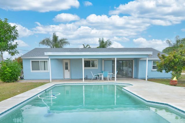 4 of 47 - 420 Se Streamlet Avenue, Port St. Lucie, FL