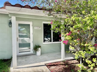 Photo of Listing #F10549312