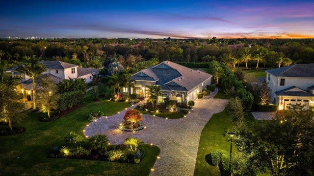 Photo of Listing #R11159457