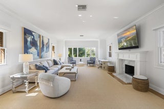 Photo of Listing #R11159472