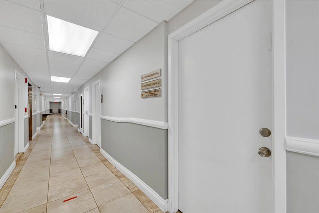 1400 E Oakland Park Boulevard #103, Oakland Park