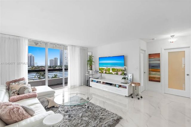 3 of 52 - 3600 Mystic Pointe Drive #1017, Aventura, FL