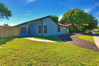 Photo of Listing #R11159498