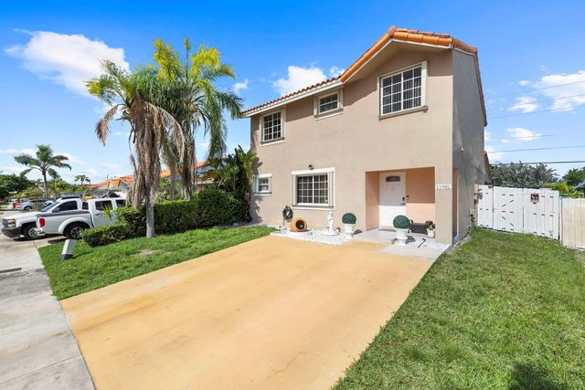3 of 50 - 11951 Sw 208th Terrace, Miami, FL