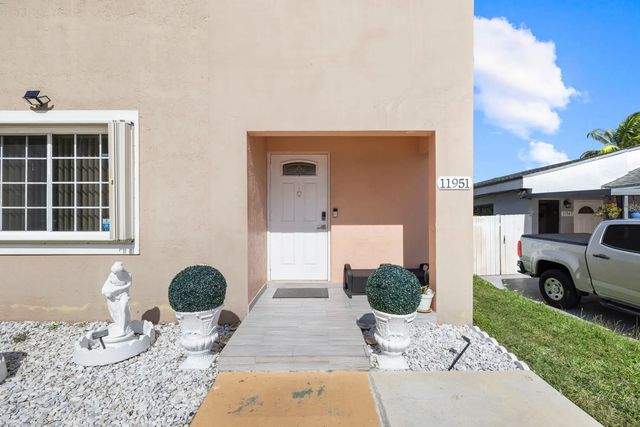 4 of 50 - 11951 Sw 208th Terrace, Miami, FL