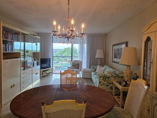 3 of 26 - 1001 Colony Point Circle #405, Pembroke Pines, FL