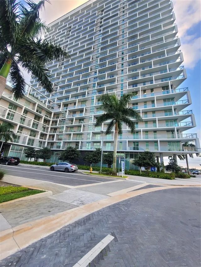 2000 Metropica Way #412, Sunrise