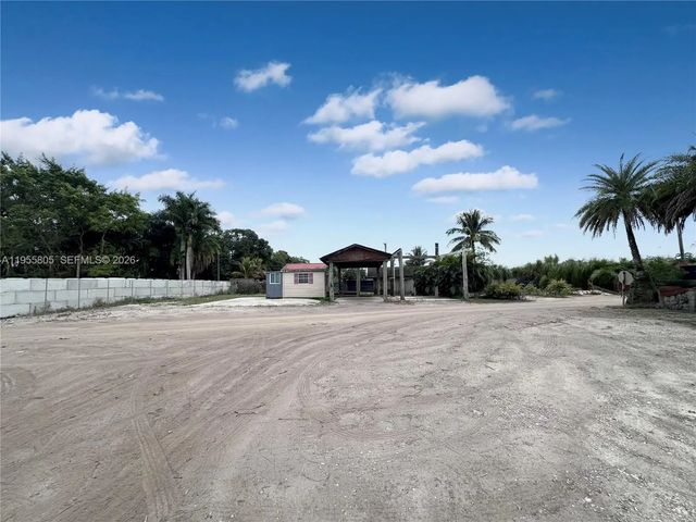 3 of 4 - 18701 Sheridan Street, Southwest Ranches, FL