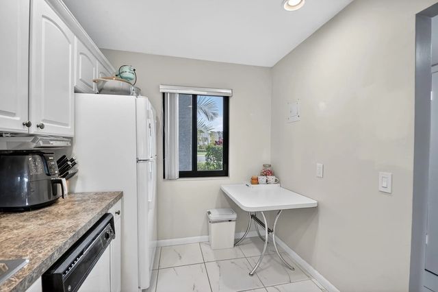 4 of 76 - 4272 Deste Court #106, Lake Worth, FL
