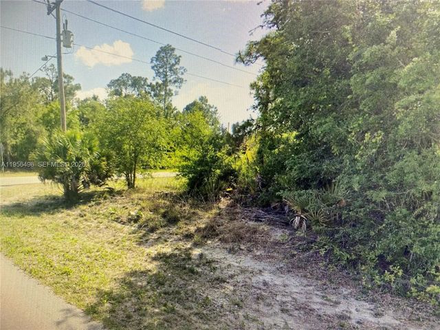 2 of 2 - 176 Blakely Avenue S, Lehigh Acres, FL