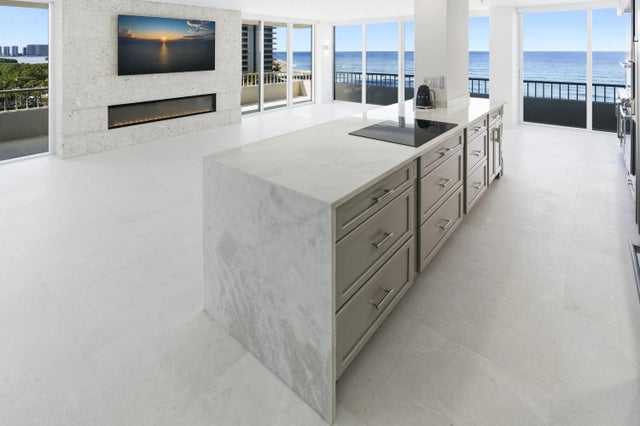 5510 N Ocean Drive #7c, Singer Island