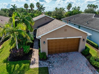 Photo of Listing #R11159687