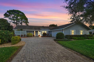 Photo of Listing #R11159707