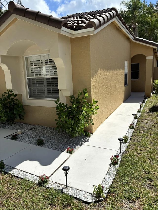 4 of 76 - 5852 Eagle Cay Terrace, Coconut Creek, FL