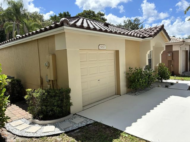 5 of 76 - 5852 Eagle Cay Terrace, Coconut Creek, FL