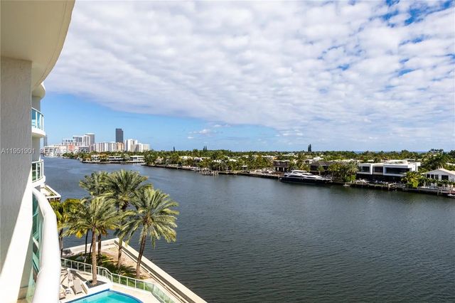5 of 23 - 20201 E Country Club Drive #608, Aventura, FL