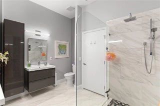 Photo of Listing #F10549659