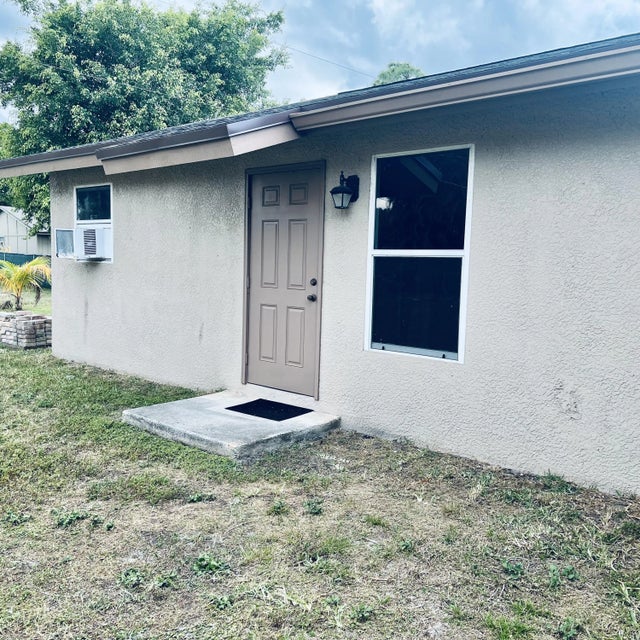 Photo of Listing #R11159772