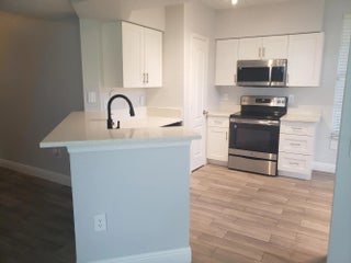 Photo of Listing #R11159780