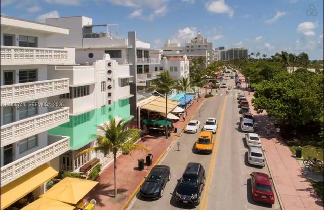 3 of 32 - 1036 Ocean Drive #b201, Miami Beach, FL