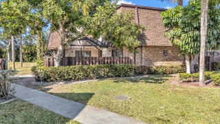 Photo of Listing #F10549626