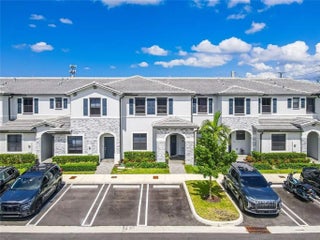 Photo of Listing #F10549743