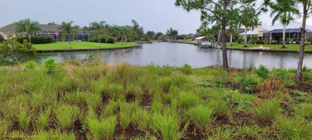 15610 Viscount Circle, 
