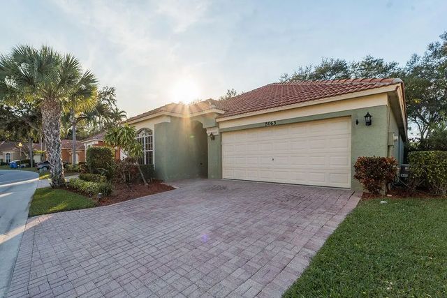 2 of 42 - 8063 Via Hacienda, Riviera Beach, FL
